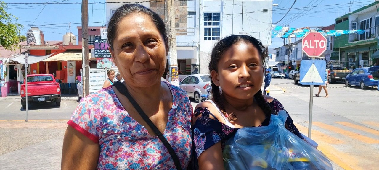 Arranca Ayuntamiento de Manzanillo la entrega de 3 mil despensas