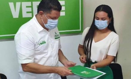Virgilio Mendoza deja la dirigencia estatal del PVEM, se registra como precandidato a la gubernatura
