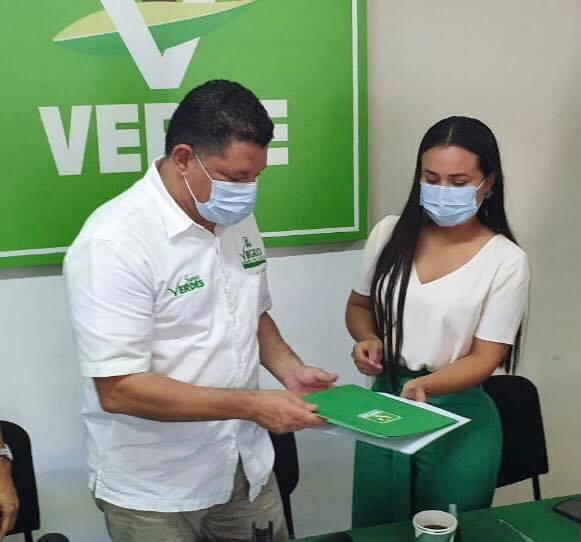 Virgilio Mendoza deja la dirigencia estatal del PVEM, se registra como precandidato a la gubernatura