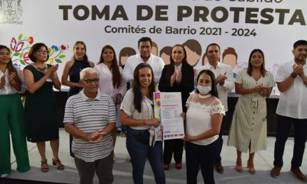 Destaca Tey en seis meses: mejoras en alumbrado, limpia y espacios para niñez; toma protesta a comitès de barrio
