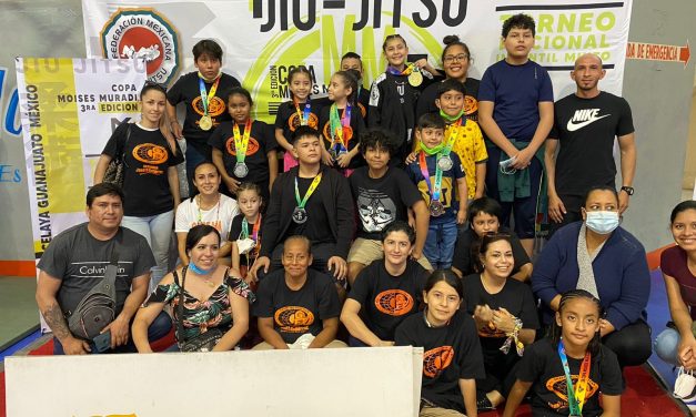 Doce medallas obtuvo la Academia de jiu jitsu Team México titanes, en la Tercera Copa Moisés Muradi